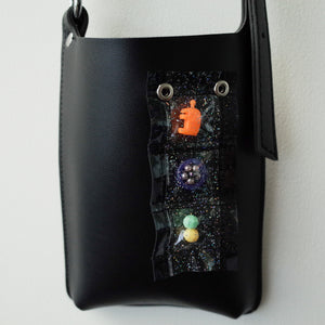 Run into Flowers Shoulder Bag Black